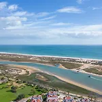Blue House, Tavira Apartment *
